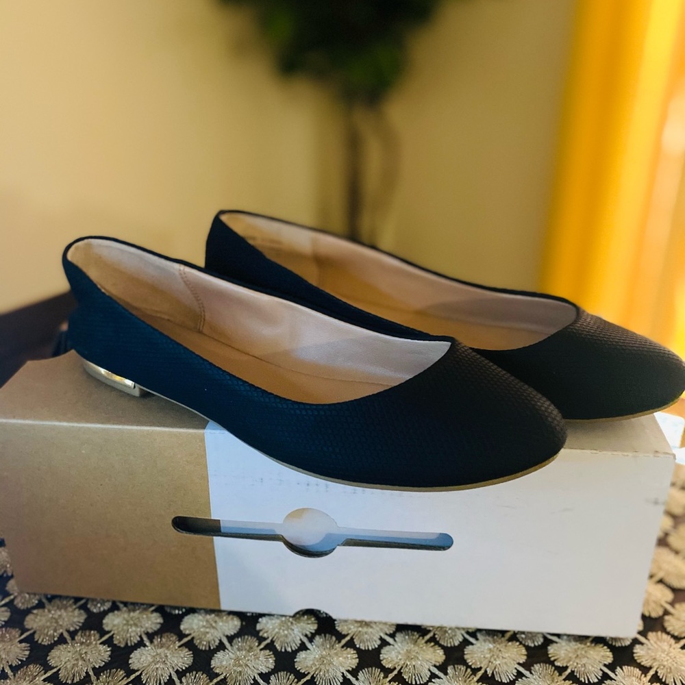 Women’s Flats